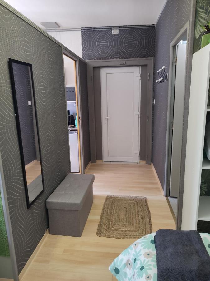 Studio Independant Acces Direct Autonome. Le Cateau-Cambresis Exteriör bild